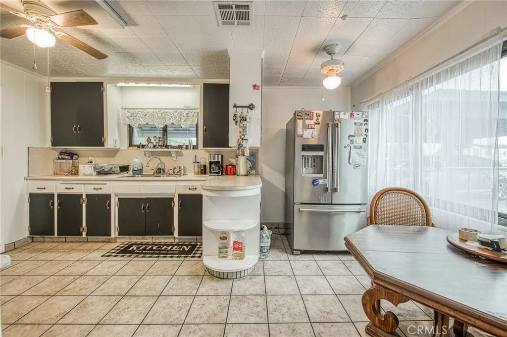 6729 W Clinton Avenue, Fresno, California 93723 home-pic-19