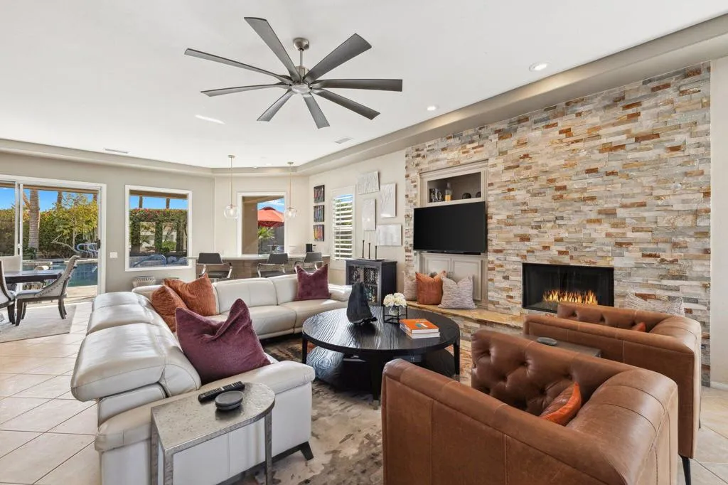 47410 Via Florence, La Quinta, California 92253 home-pic-1
