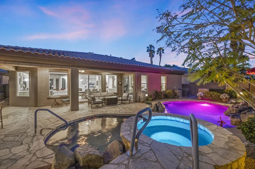47410 Via Florence, La Quinta, California 92253 home-pic-16