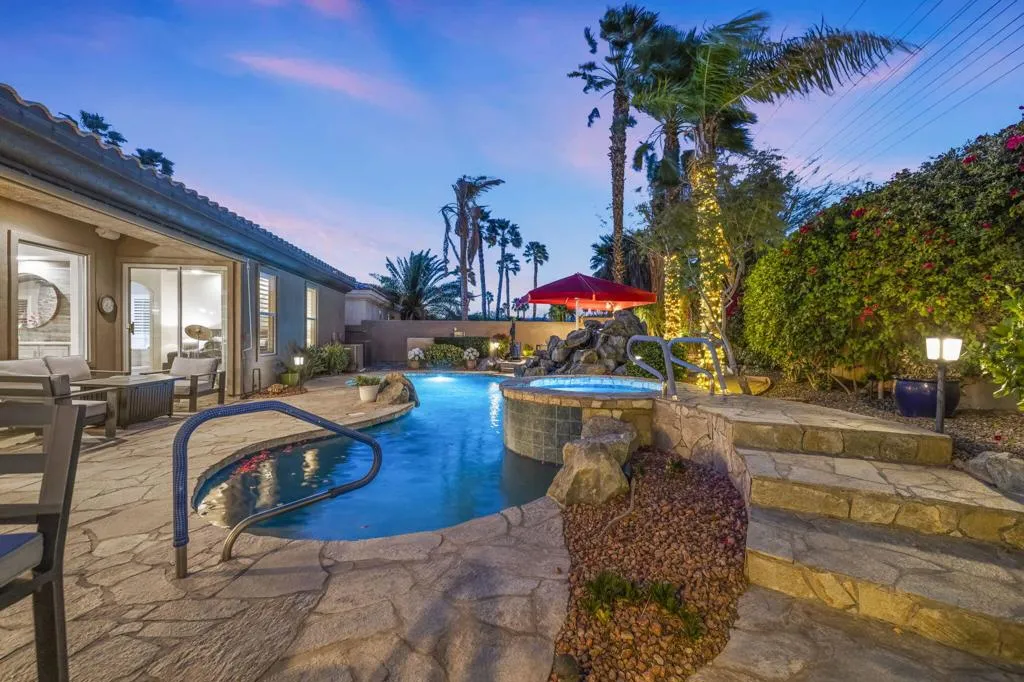 47410 Via Florence, La Quinta, California 92253 home-pic-14