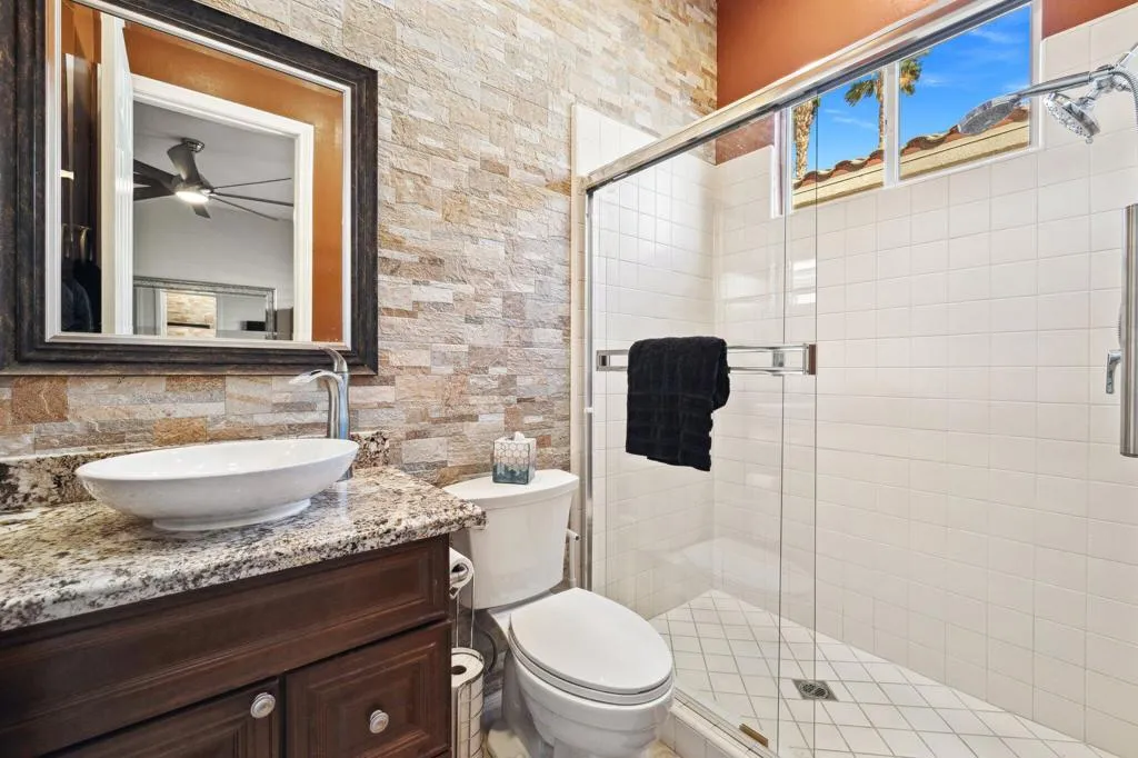 47410 Via Florence, La Quinta, California 92253 home-pic-28
