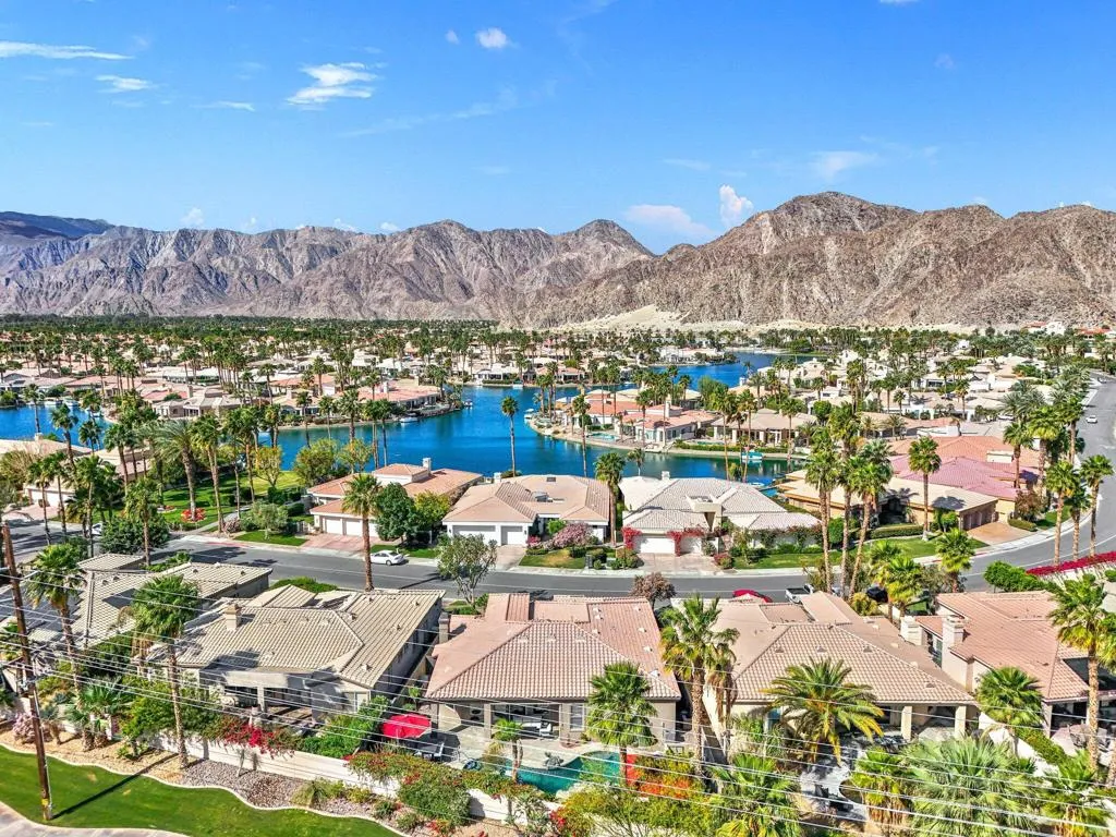 47410 Via Florence, La Quinta, California 92253 home-pic-70