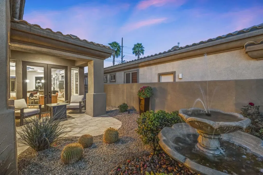 47410 Via Florence, La Quinta, California 92253 home-pic-42