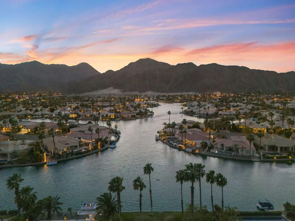 47410 Via Florence, La Quinta, California 92253 home-pic-63