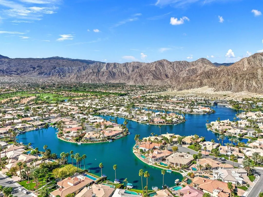 47410 Via Florence, La Quinta, California 92253 home-pic-67
