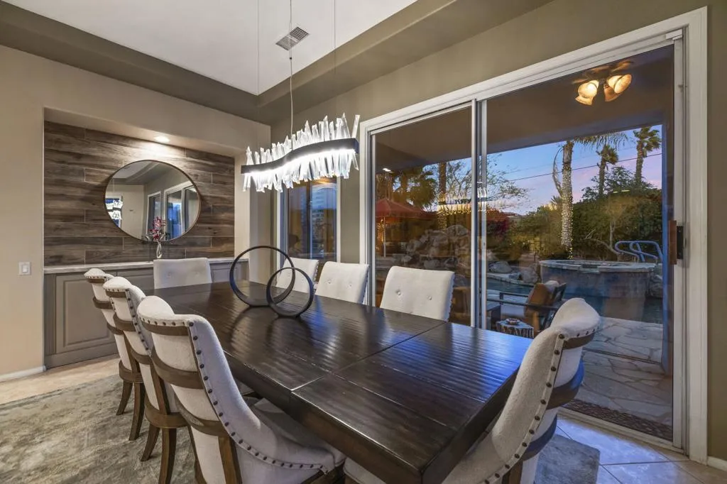 47410 Via Florence, La Quinta, California 92253 home-pic-7