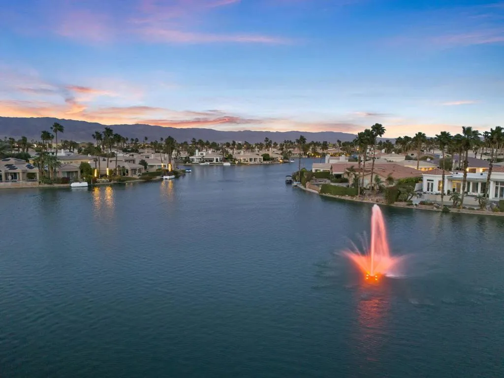 47410 Via Florence, La Quinta, California 92253 home-pic-66