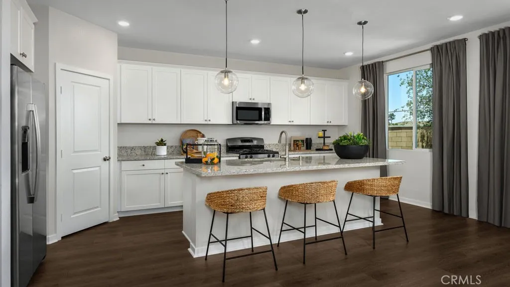 34415 Sakura Lane, French Valley, California 92596 home-pic-4
