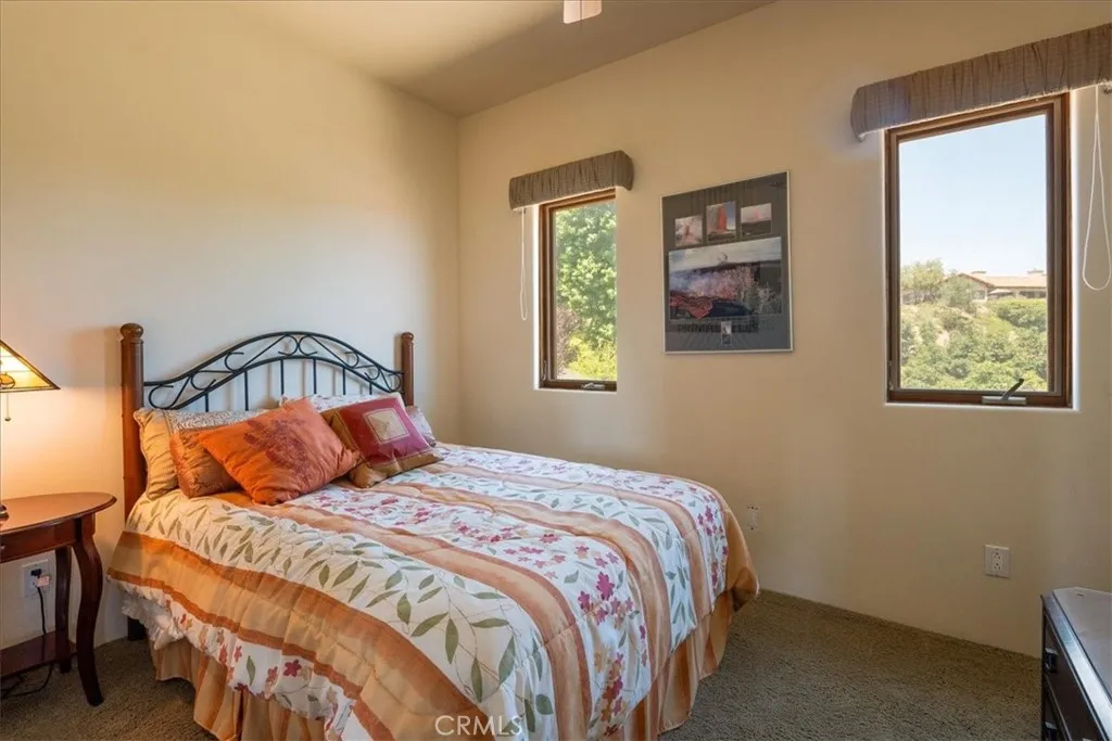 1917 Santa Margarita Drive, Fallbrook, California 92028 home-pic-42