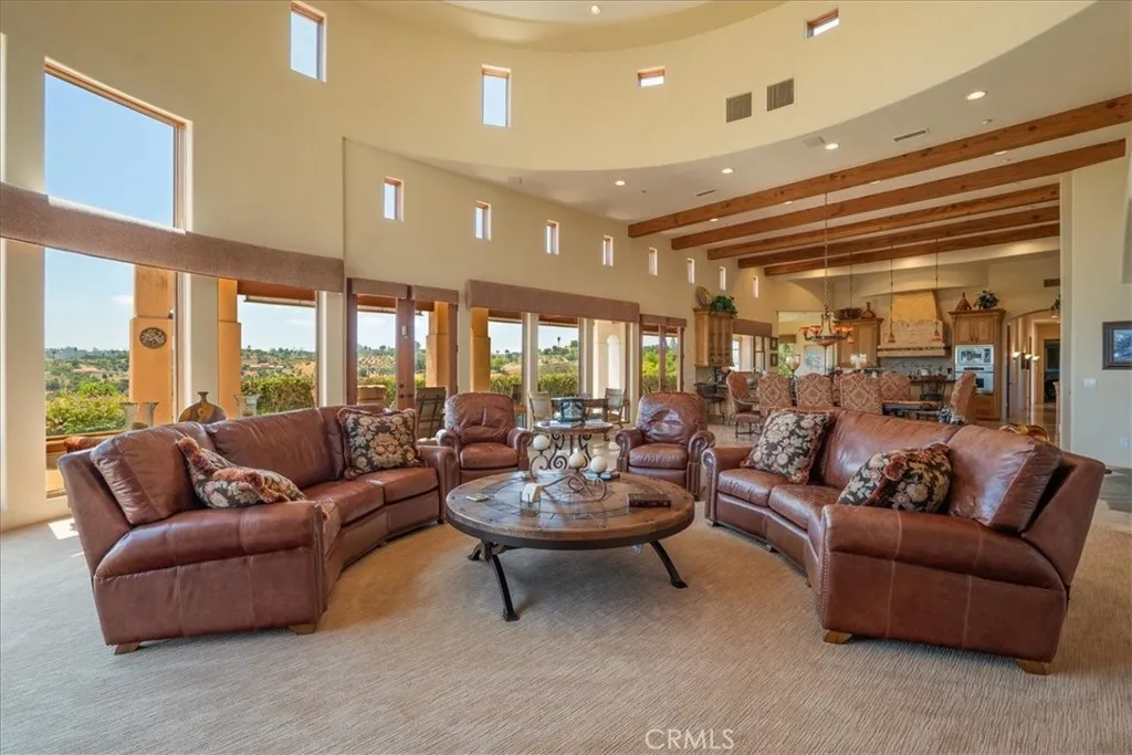 1917 Santa Margarita Drive, Fallbrook, California 92028 home-pic-15
