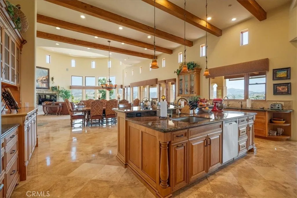 1917 Santa Margarita Drive, Fallbrook, California 92028 home-pic-45