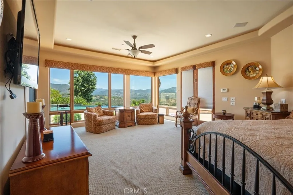 1917 Santa Margarita Drive, Fallbrook, California 92028 home-pic-50