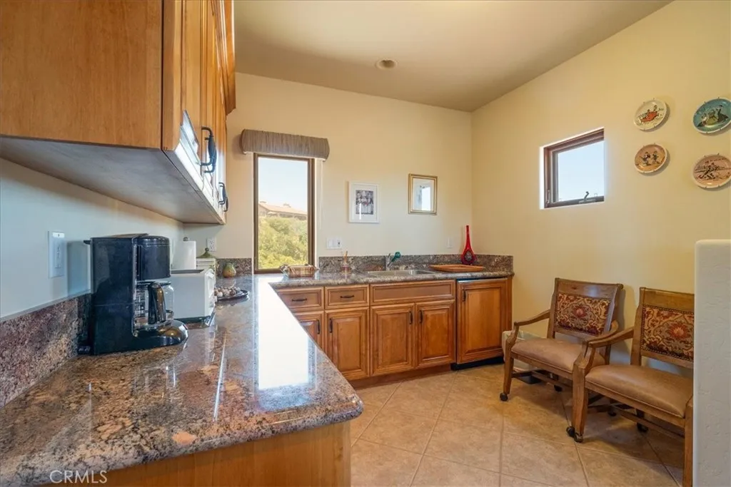 1917 Santa Margarita Drive, Fallbrook, California 92028 home-pic-41