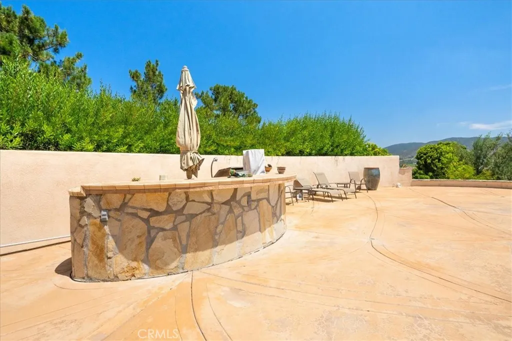 1917 Santa Margarita Drive, Fallbrook, California 92028 home-pic-28