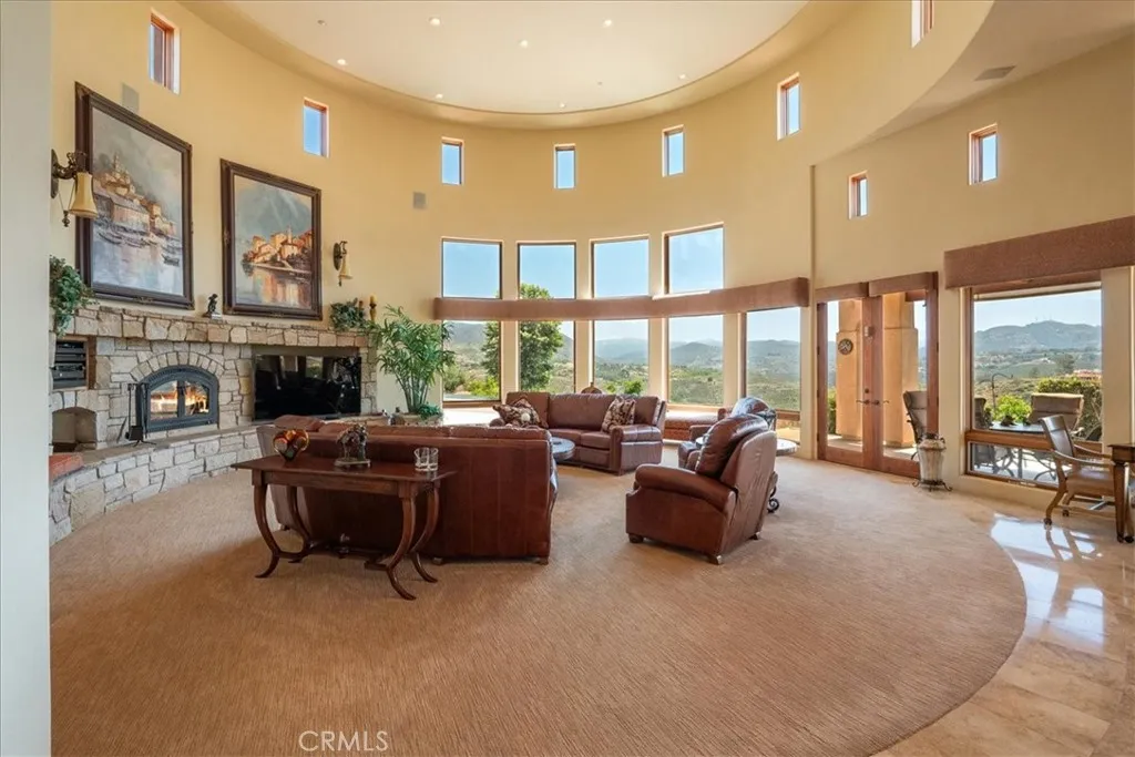 1917 Santa Margarita Drive, Fallbrook, California 92028 home-pic-13