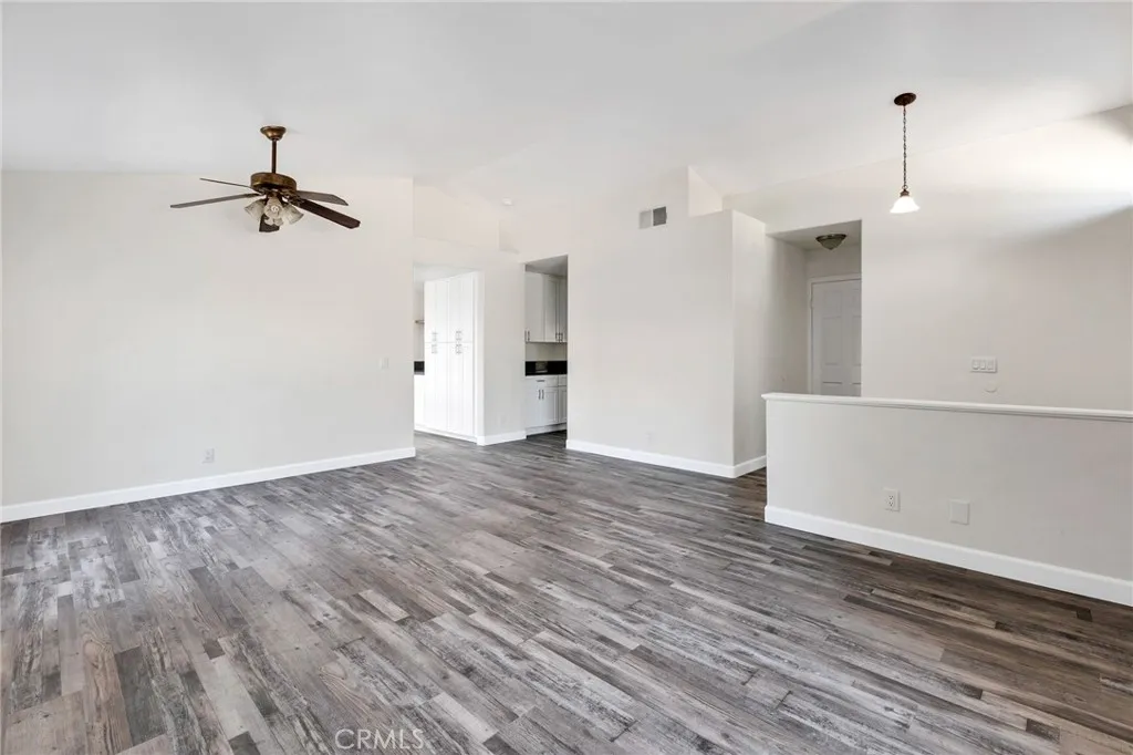 42809 Acacia, Hemet, California 92544 home-pic-11