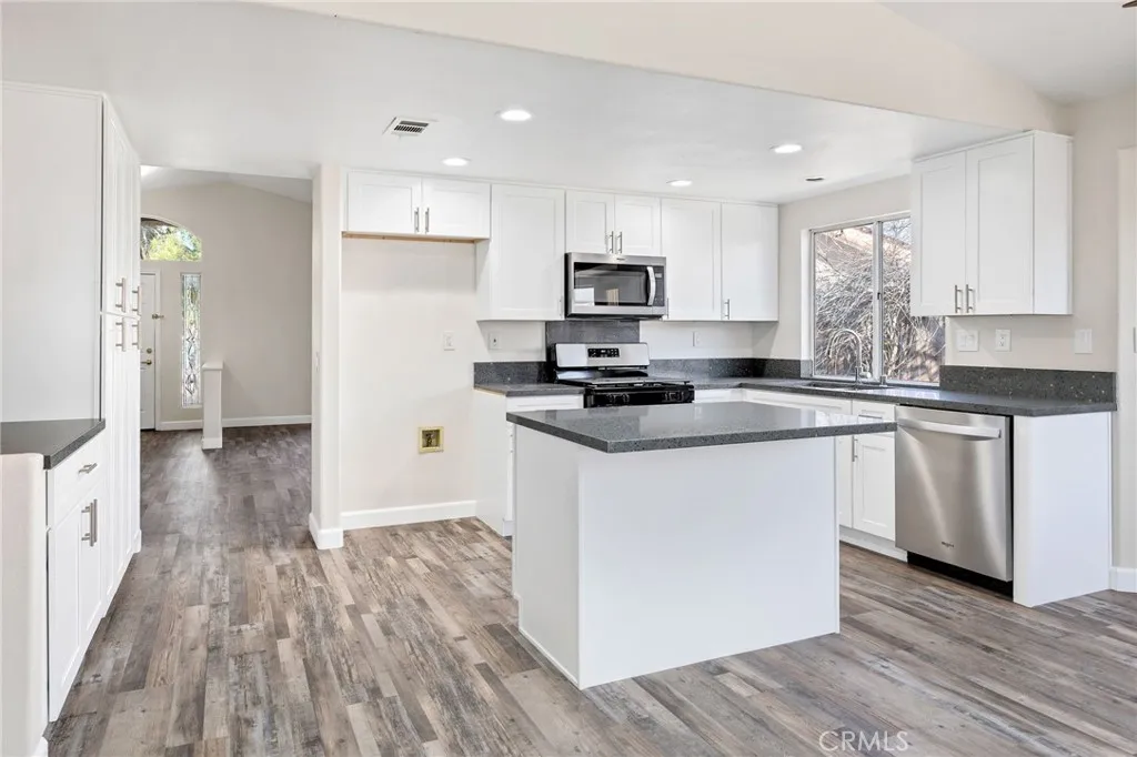 42809 Acacia, Hemet, California 92544 home-pic-15