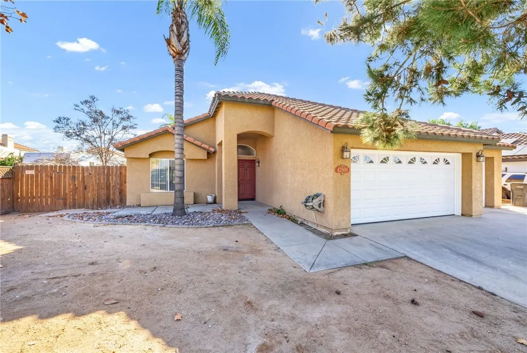 42809 Acacia, Hemet, California 92544 home-pic-1