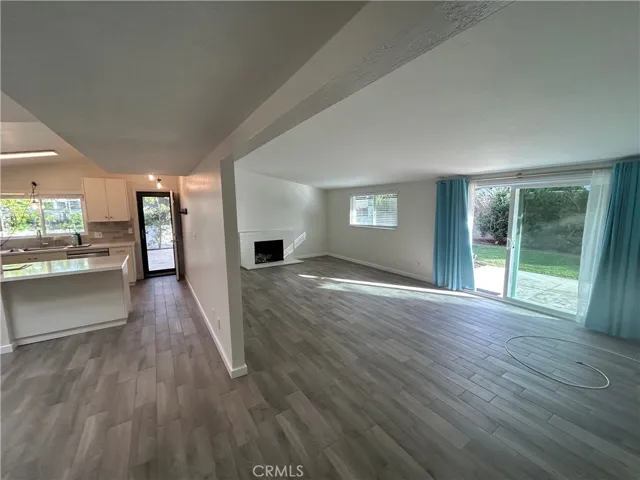 Living Rm