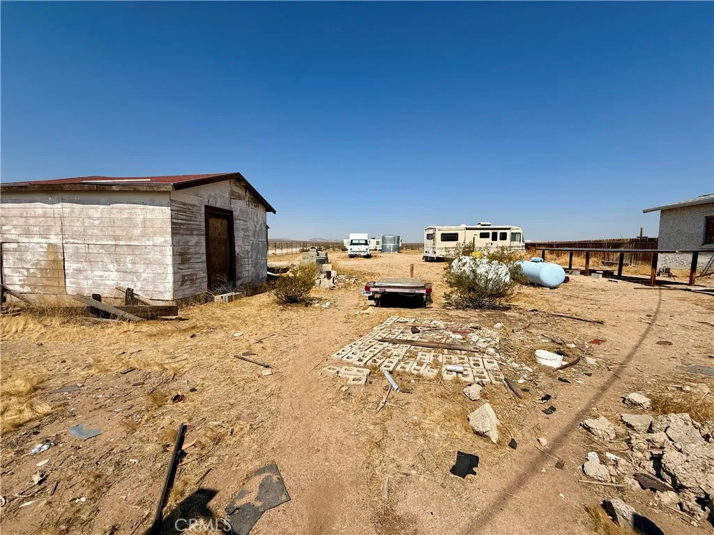 25330 Vancouver Avenue, Adelanto, California 92301 home-pic-29