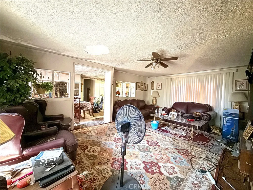 25330 Vancouver Avenue, Adelanto, California 92301 home-pic-16