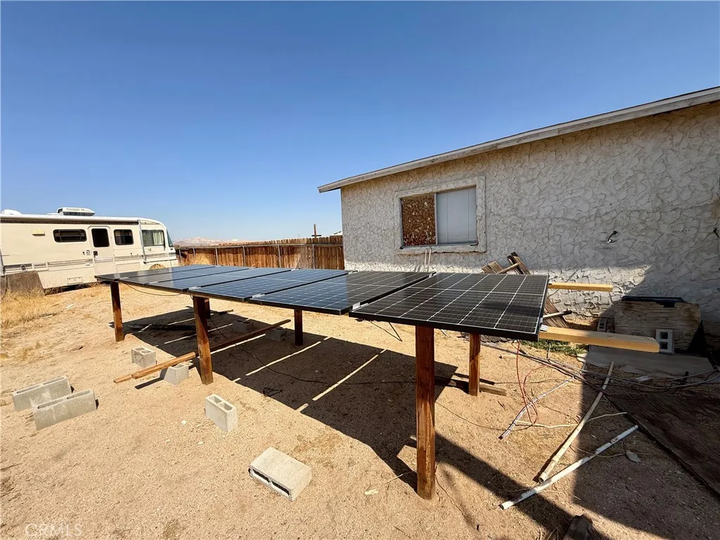 25330 Vancouver Avenue, Adelanto, California 92301 home-pic-32