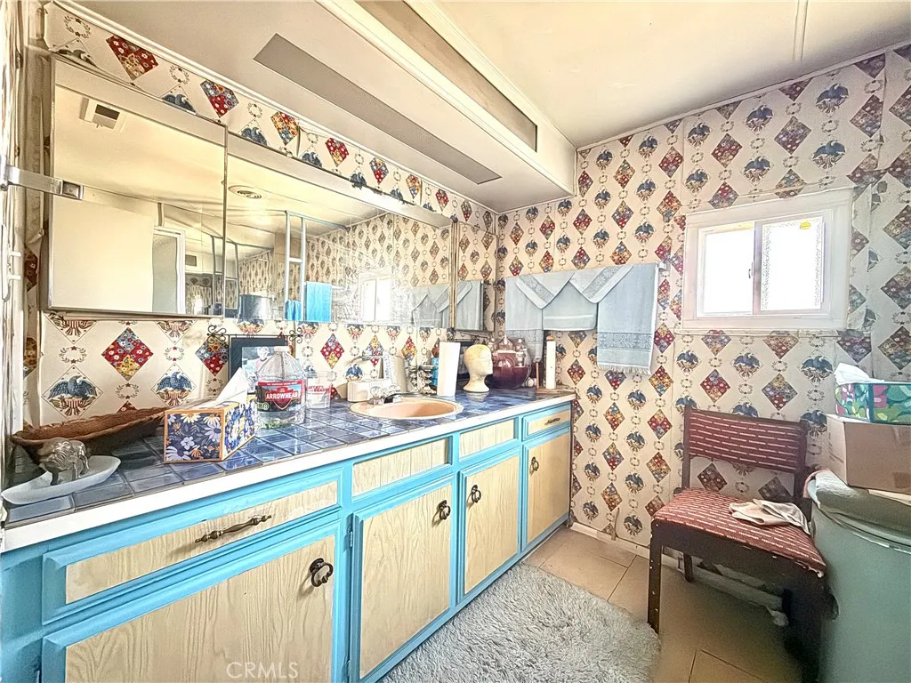25330 Vancouver Avenue, Adelanto, California 92301 home-pic-21