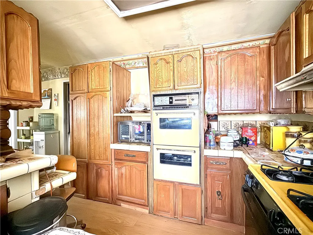 25330 Vancouver Avenue, Adelanto, California 92301 home-pic-19