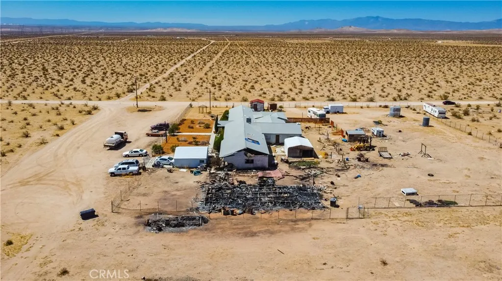 25330 Vancouver Avenue, Adelanto, California 92301 home-pic-7