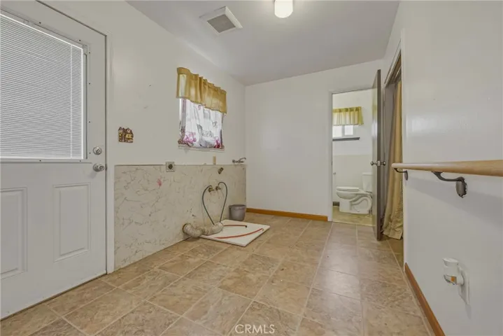 8136 Walnut Avenue, Winton, California 95388