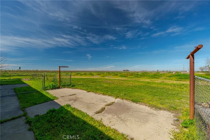 8136 Walnut Avenue, Winton, California 95388