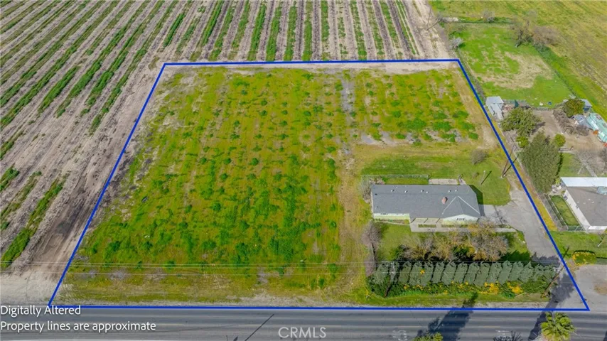 8136 Walnut Avenue, Winton, California 95388