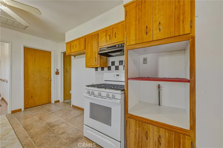 8136 Walnut Avenue, Winton, California 95388