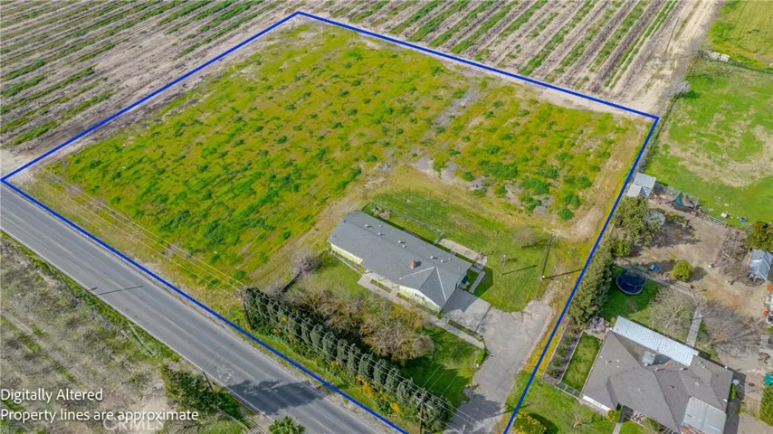 8136 Walnut Avenue, Winton, California 95388