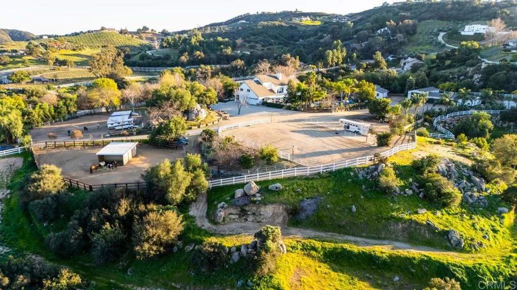 38755 Via Vista Grande, Murrieta, California 92562 home-pic-71