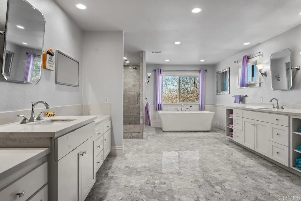 38755 Via Vista Grande, Murrieta, California 92562 home-pic-27