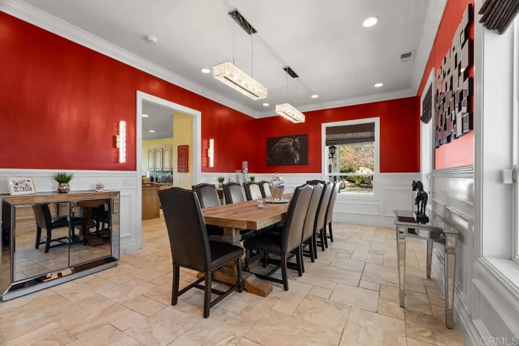 38755 Via Vista Grande, Murrieta, California 92562 home-pic-11