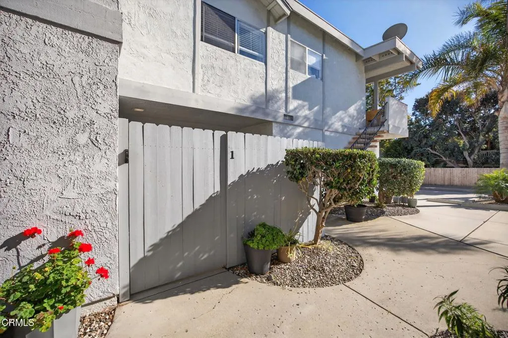 2543 E Harbor Boulevard 1, Ventura, California 93001 home-pic-4