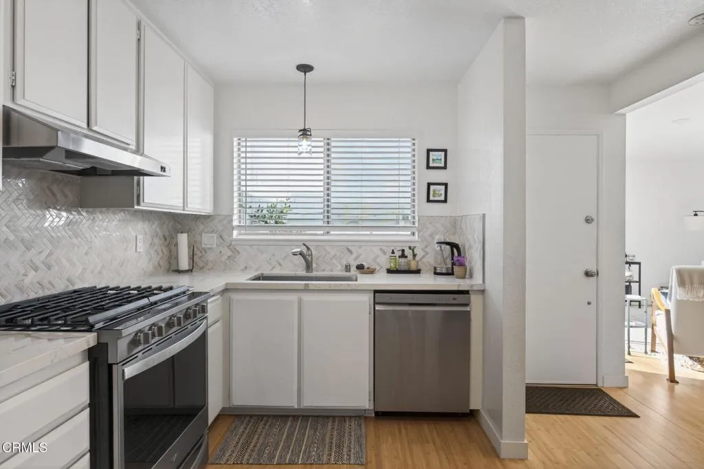 2543 E Harbor Boulevard 1, Ventura, California 93001 home-pic-13