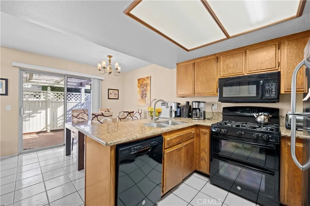812 W Grondahl D, Covina, California 91722 home-pic-20