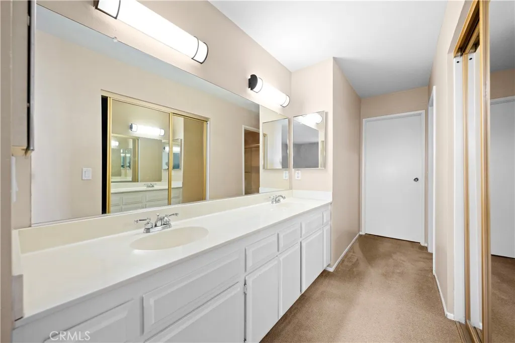 812 W Grondahl D, Covina, California 91722 home-pic-36