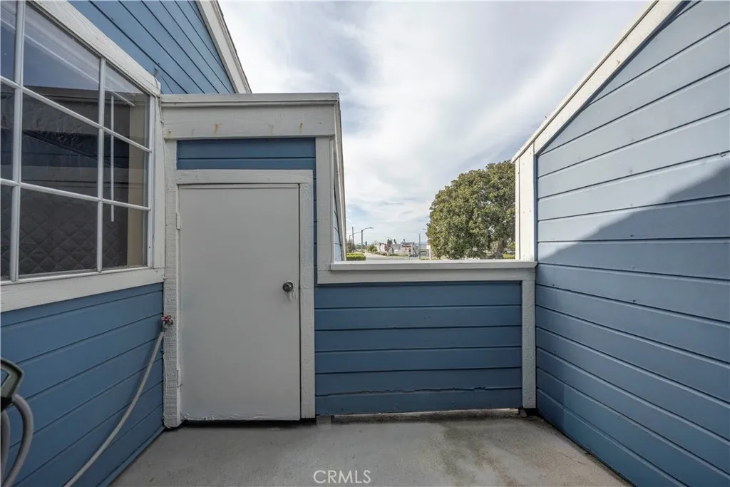 812 W Grondahl D, Covina, California 91722 home-pic-38