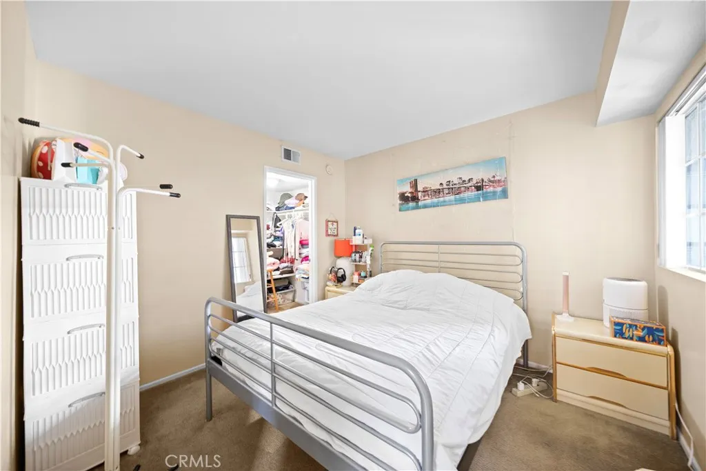 812 W Grondahl D, Covina, California 91722 home-pic-28