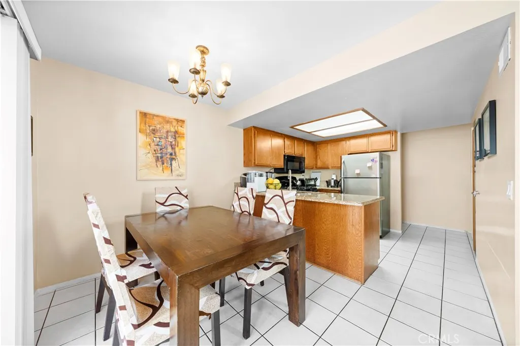 812 W Grondahl D, Covina, California 91722 home-pic-18