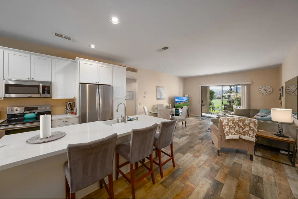 67663 Lagos Way, Cathedral City, California 92234 home-pic-3