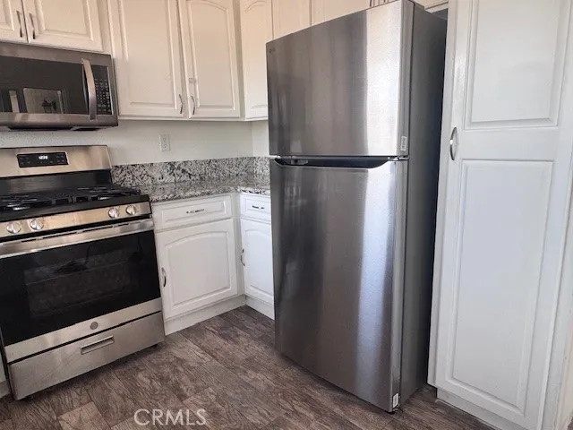 14774 Nanticoke, Apple Valley, California 92307