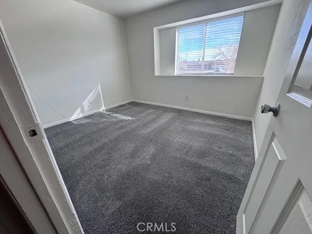 14774 Nanticoke, Apple Valley, California 92307