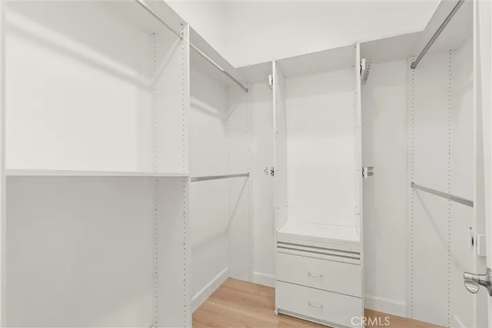 Walk-in closet