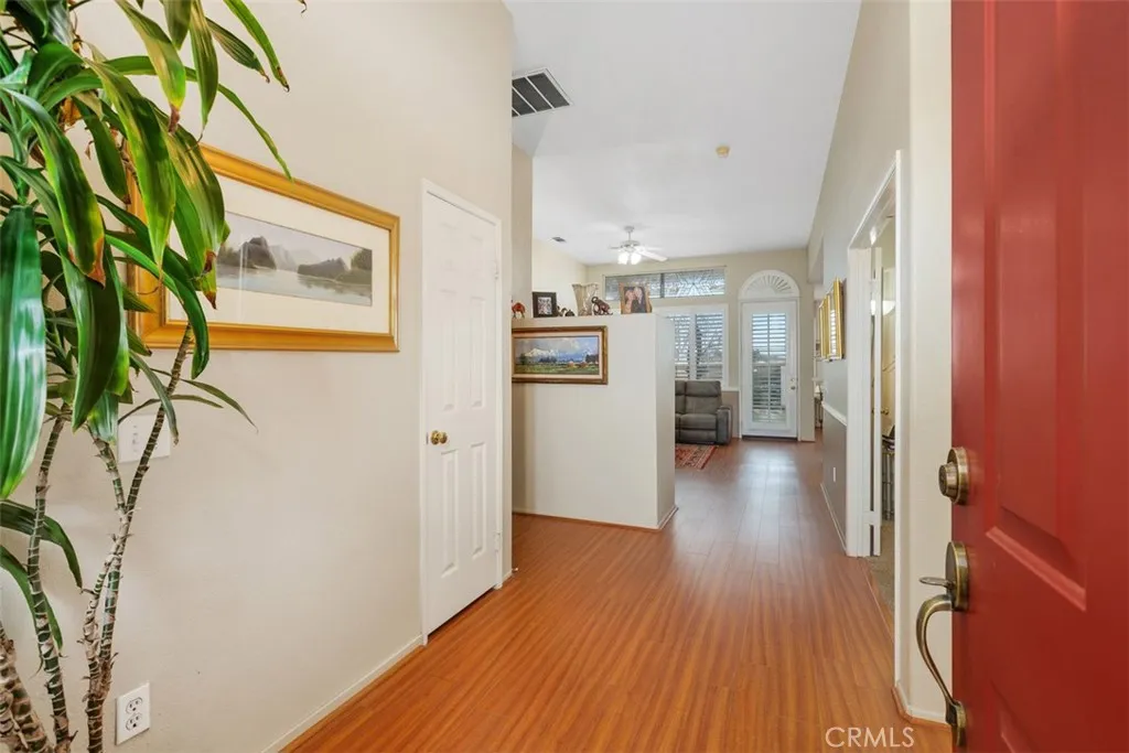 29148 Paradise Canyon Drive, Menifee, California 92584 home-pic-4