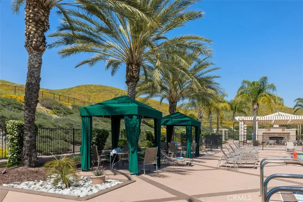 29148 Paradise Canyon Drive, Menifee, California 92584 home-pic-41